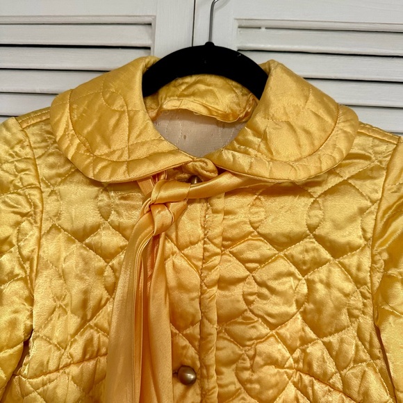 Vintage 1960s Quilted Coat with Bow Detail - Picture 4 of 8